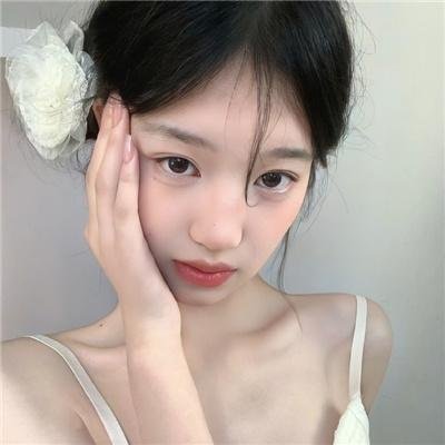 草莓棉花糖 海报