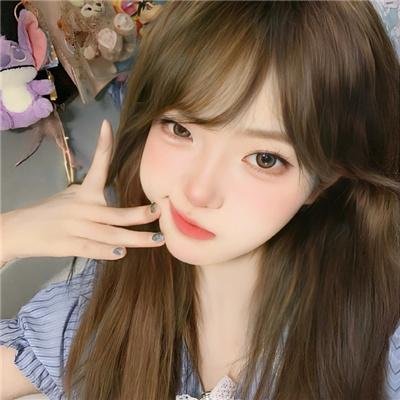 草原上的人们 海报