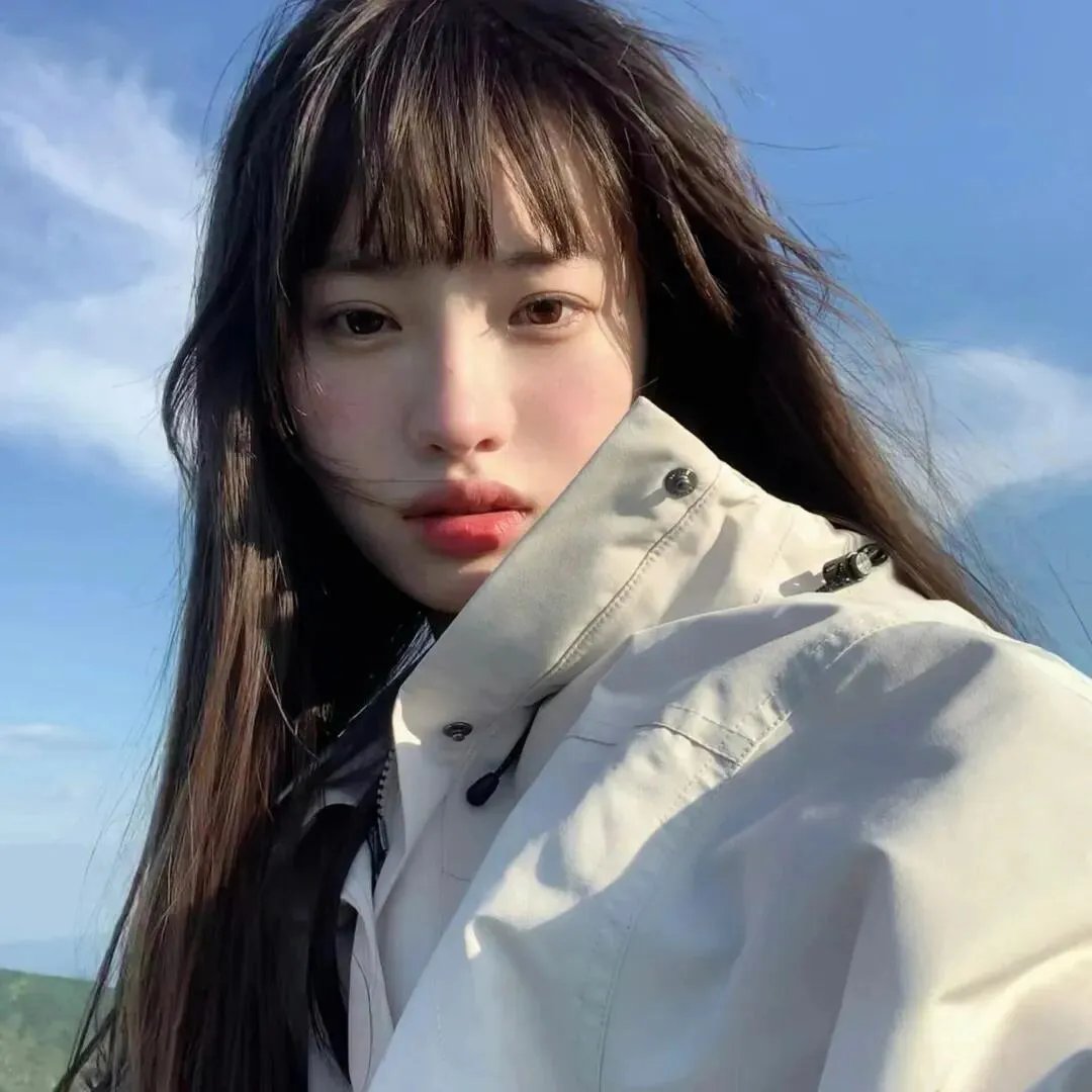 所有的猫都是灰色 海报
